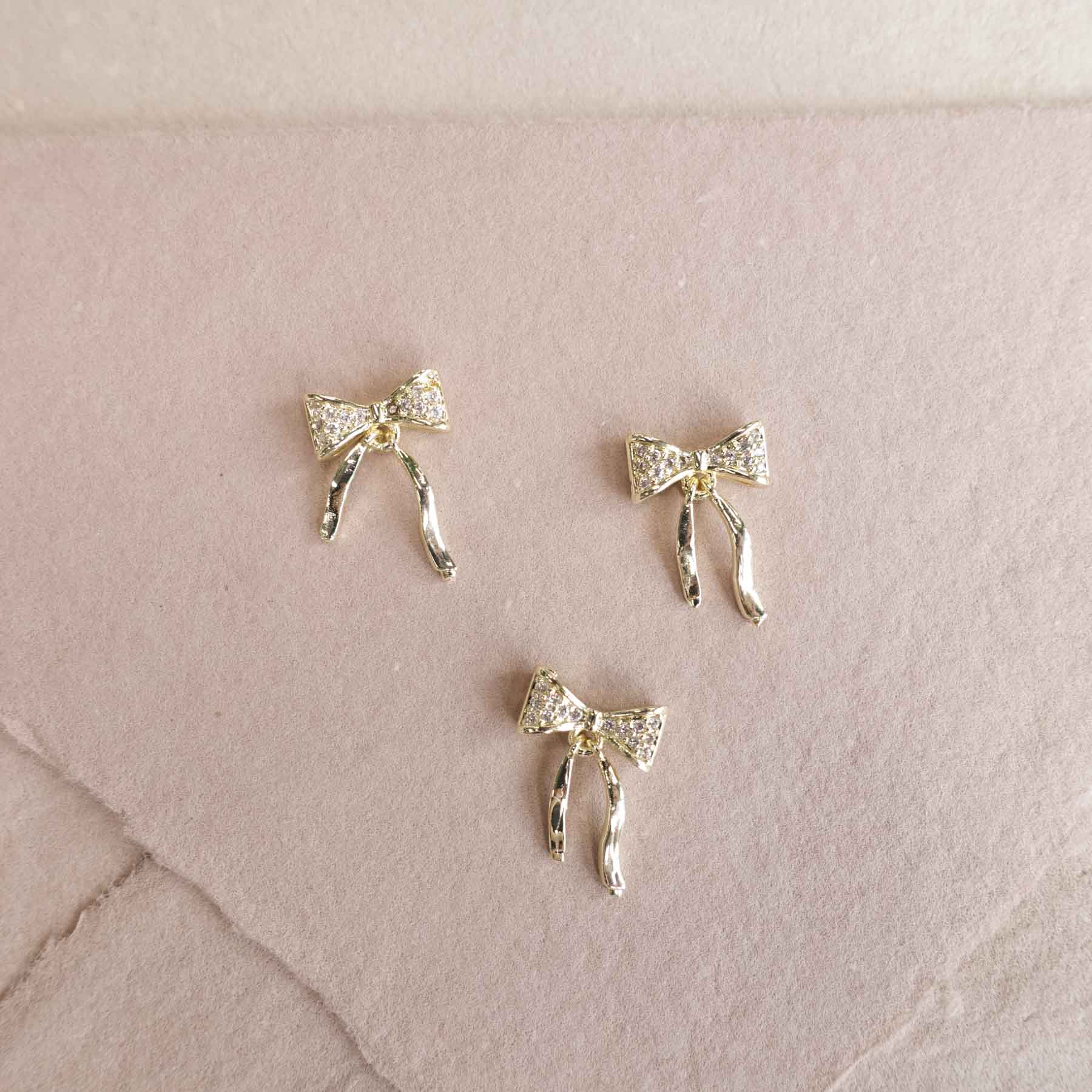 Ribbon Dangling Charms Metal & Diamante 3-Pack