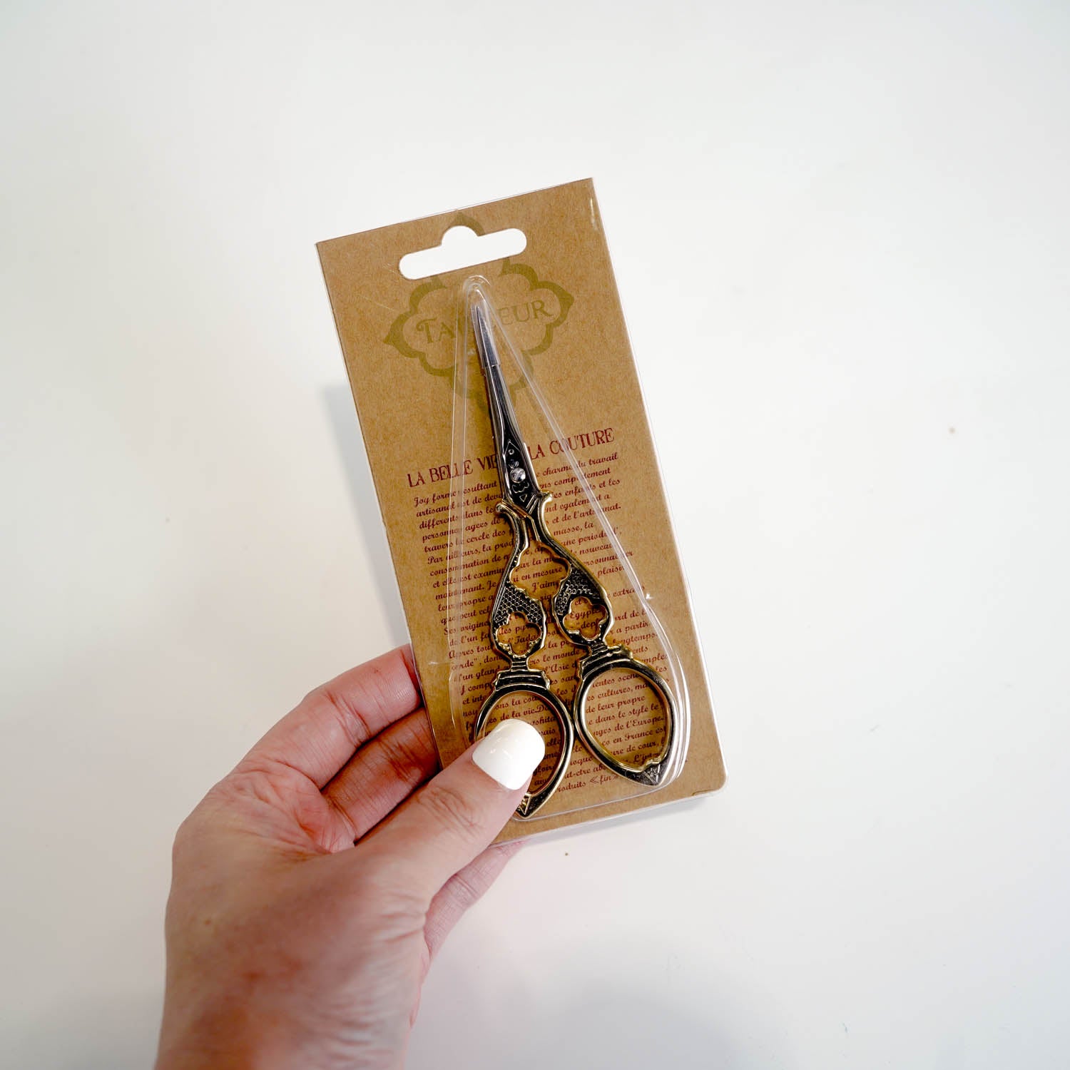 Gold Antique Vintage Style Scissors