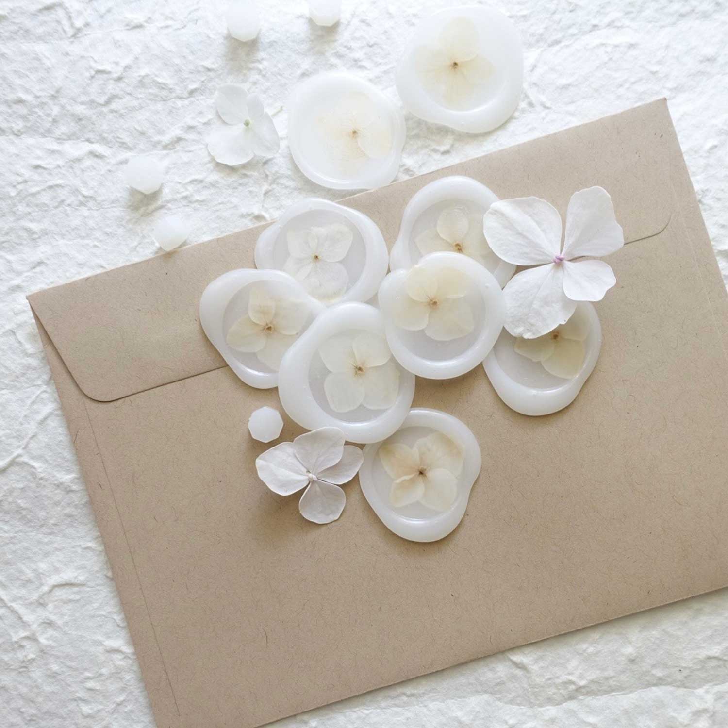 Dried flower semi clear wax seals