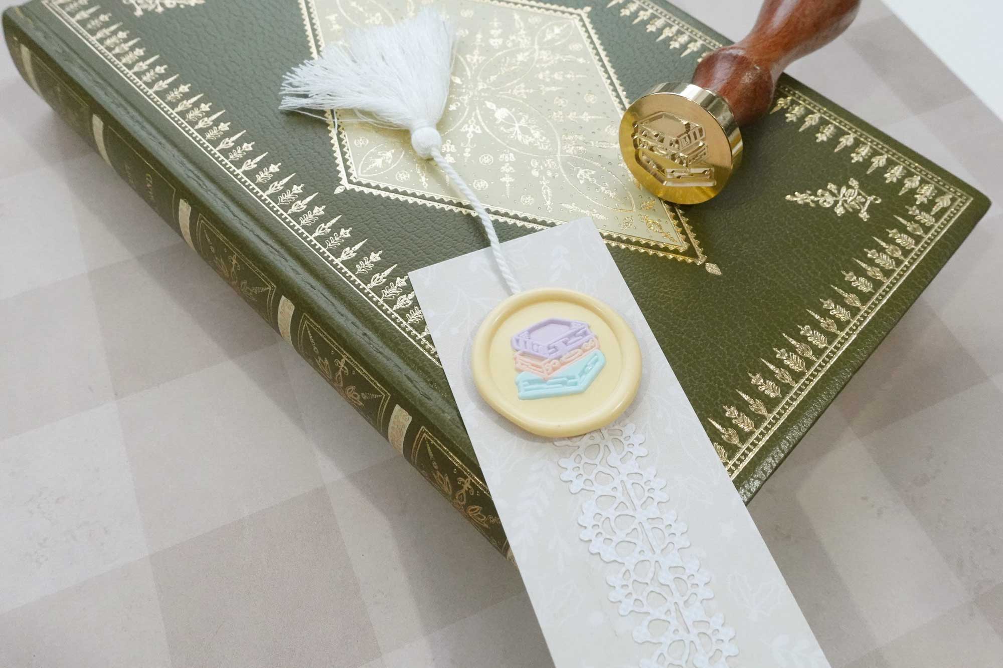 How To Do Wax Seal Colour Embeds (Multicoloured, Multilayered)