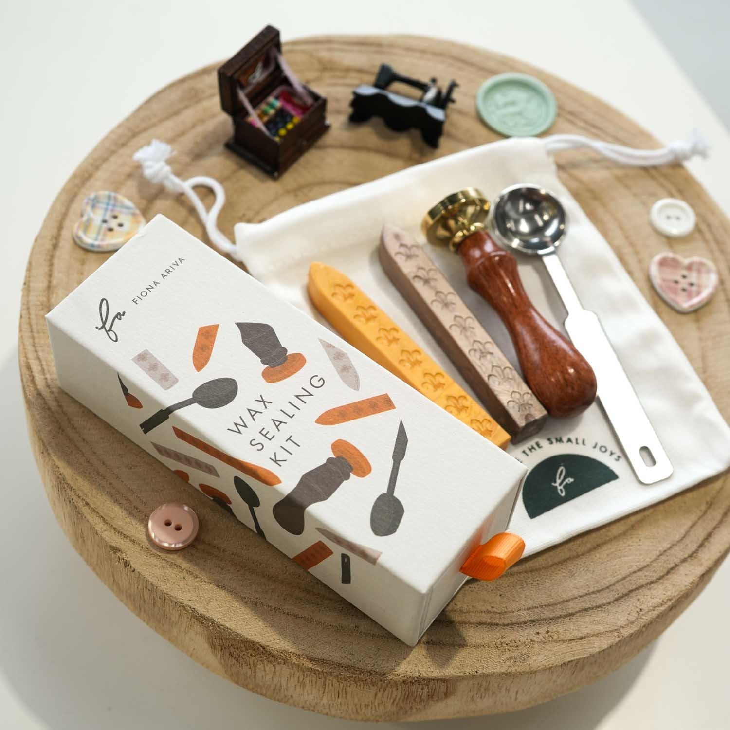Sewing and yarn themed wax seal kit with sealing wax spoon and wax stamp
