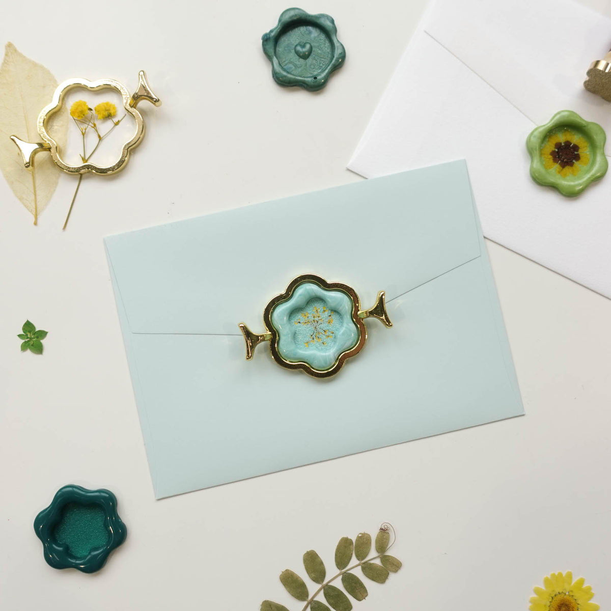Wax sealing accessories