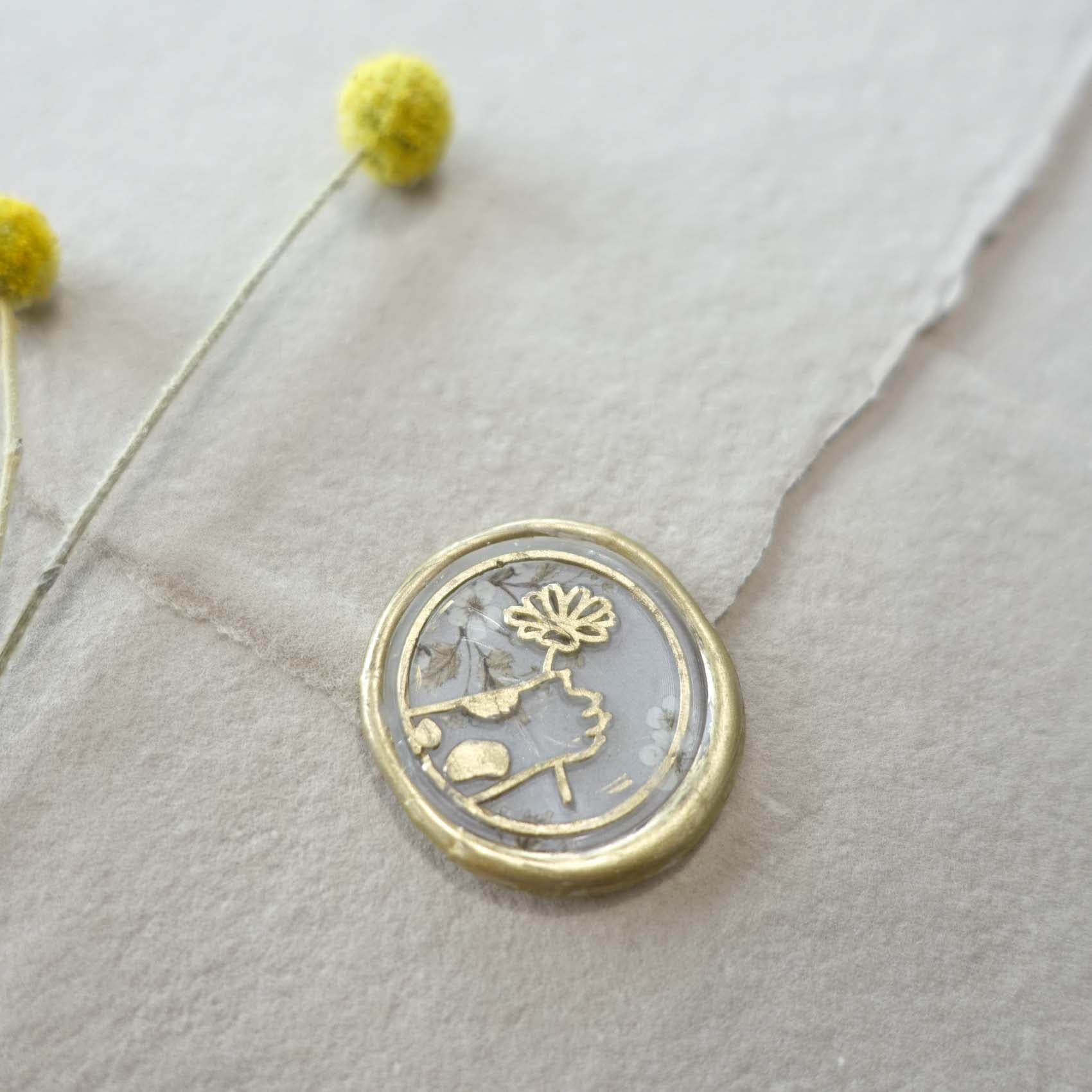 Paw Holding Flower wax seal stamp, wax seal kit or stamp head