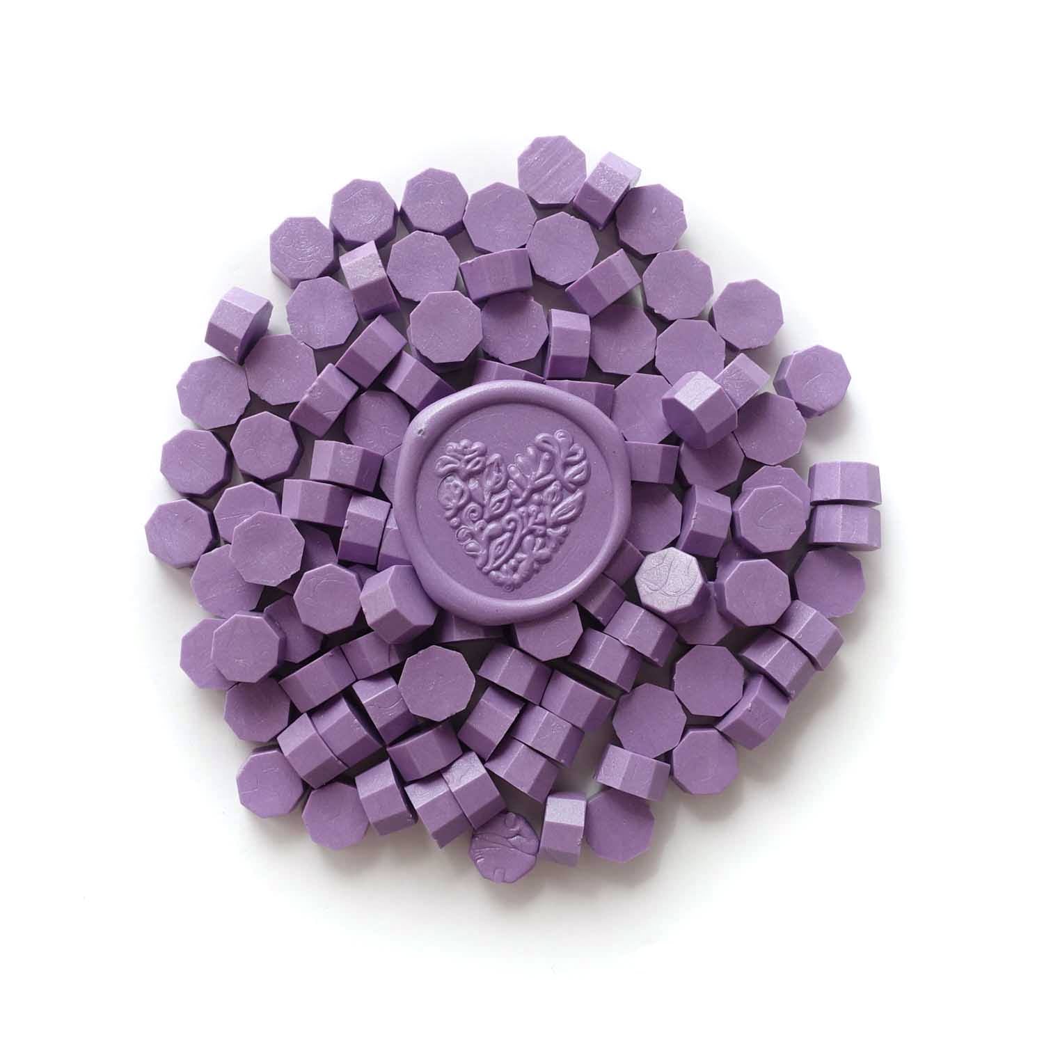 Pale light purple lilac lavender wax seal with wild flower Fiona Ariva pellets