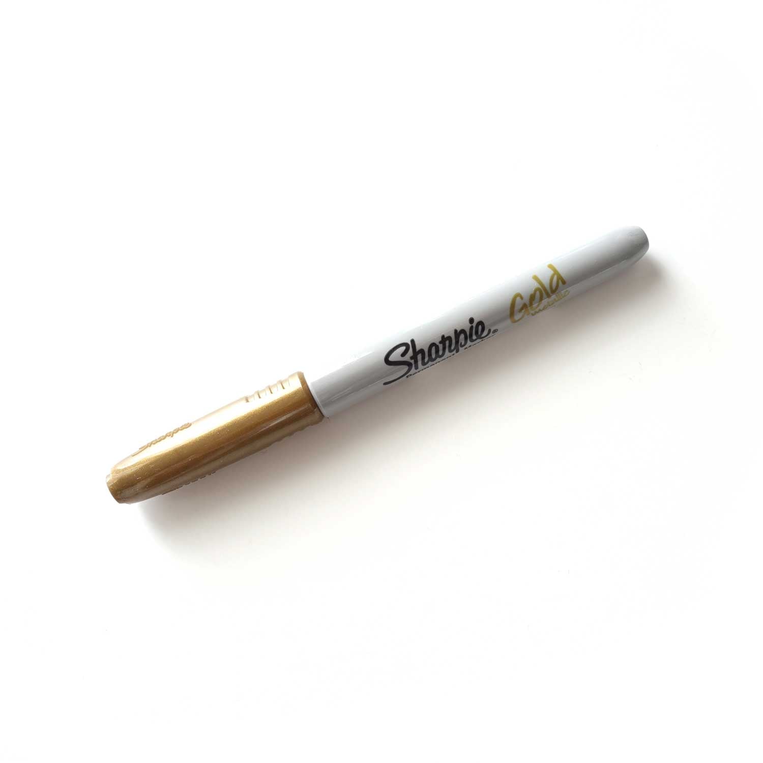 Sharpie Gold Metallic Fine Point 1mm Permanent Marker